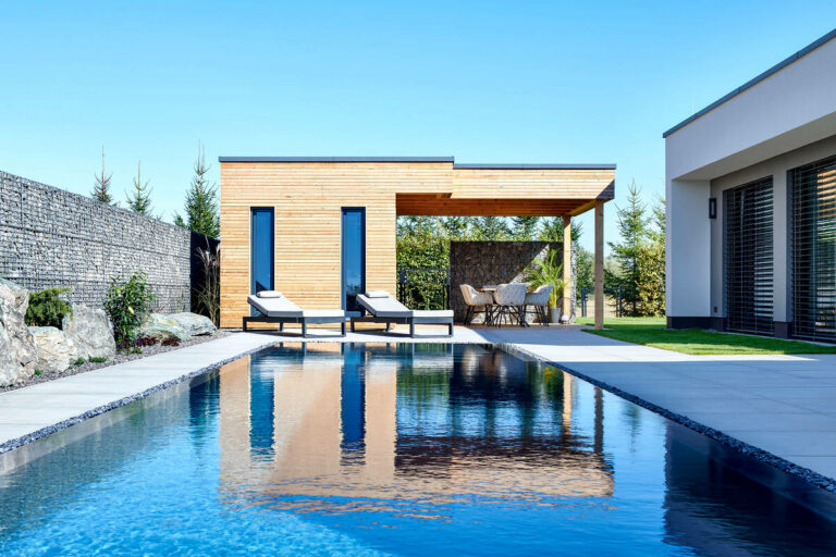 gb_pools_2210_central_04