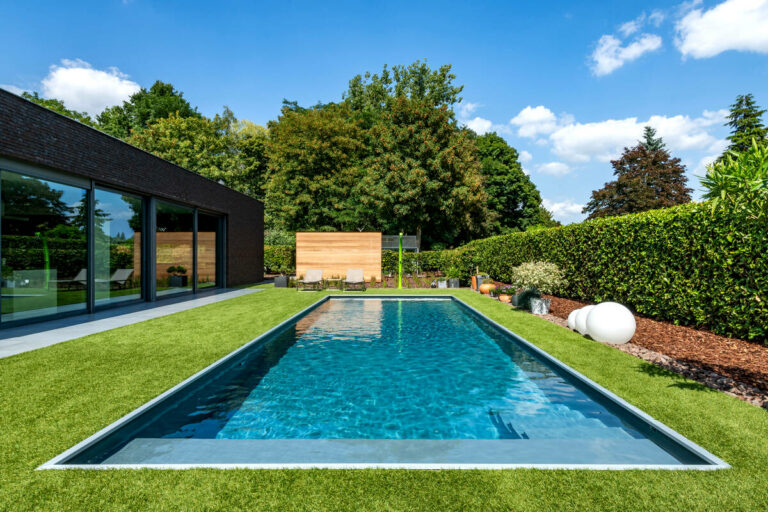 gb_pools_2210_central_06