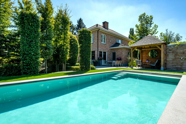 gb_pools_2210_central_07