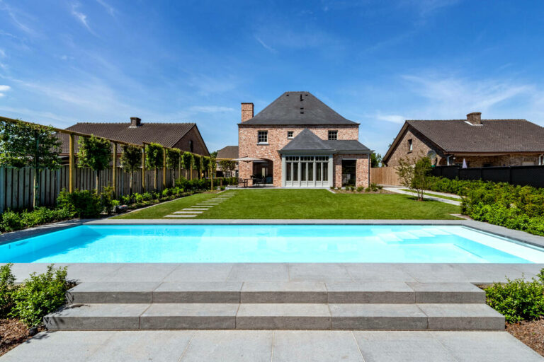 gb_pools_2210_central_09