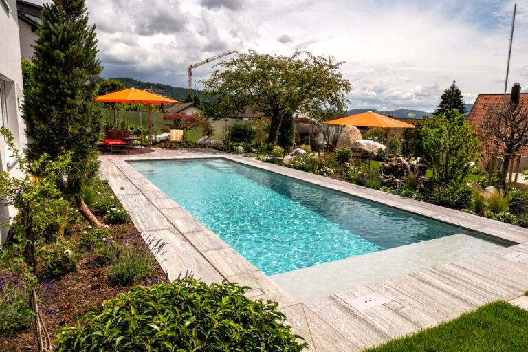 gb_pools_2210_compass_10