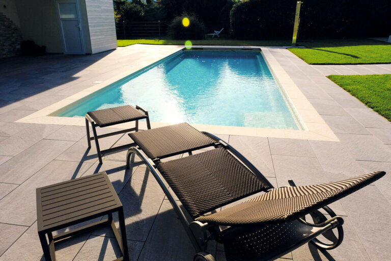 gb_pools_2210_compass_18