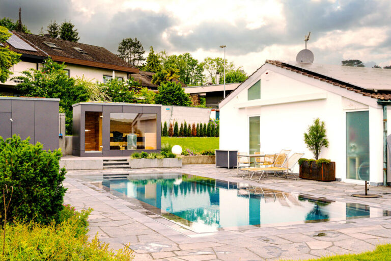 gb_pools_2210_compass_27