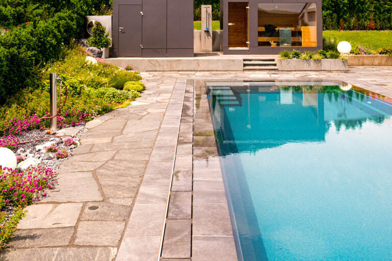 gb_pools_2210_compass_28