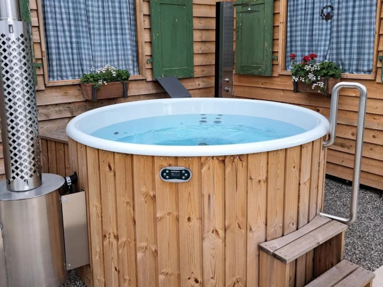HotTub in der Poolausstellung