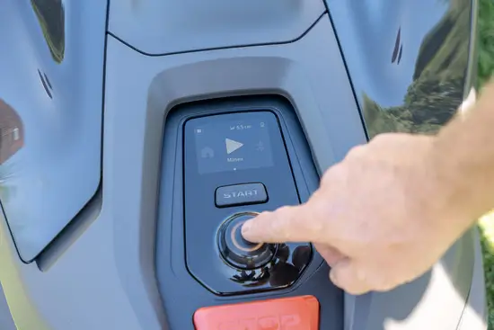 Wartung des Husqvarna Mähroboters übernehmen wir für Sie!